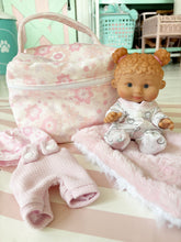 Load image into Gallery viewer, 8 inch Floral Pink Set