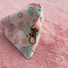 Load image into Gallery viewer, Small velvet lamb donut coin purse key chain
