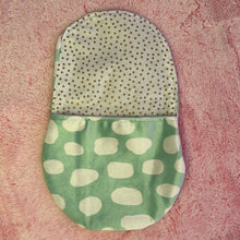 Load image into Gallery viewer, Mint dot pouch