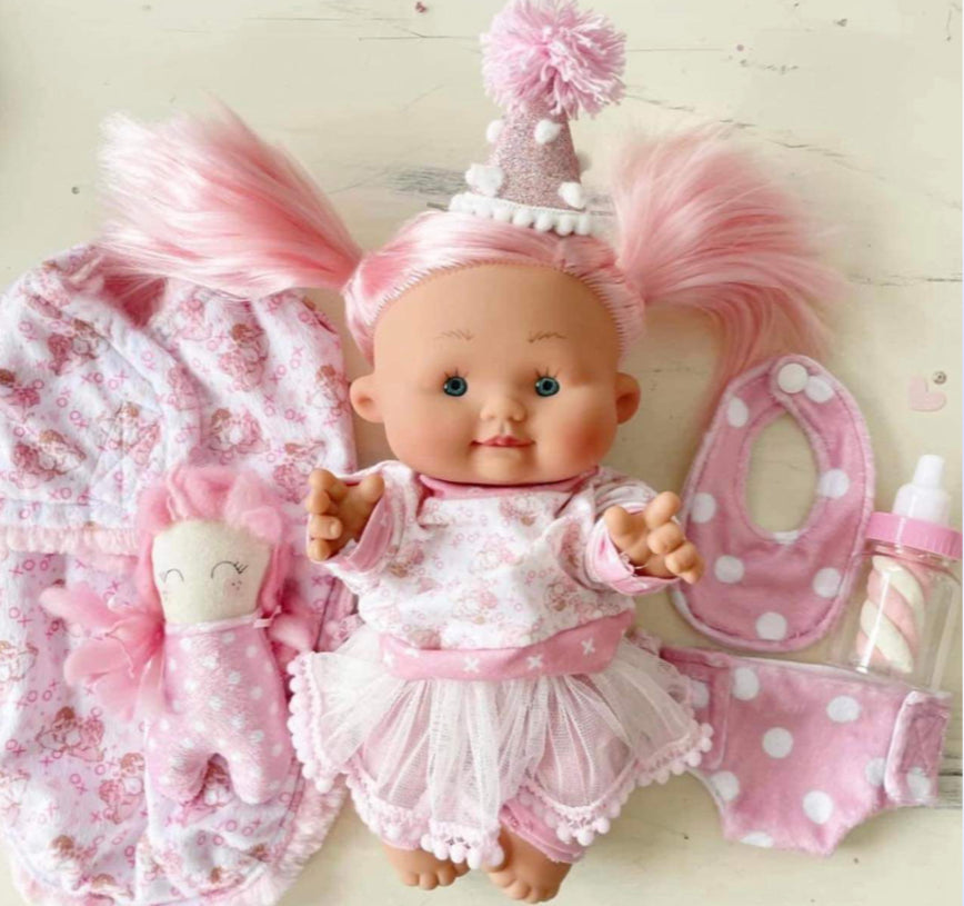 Sandra custom doll set