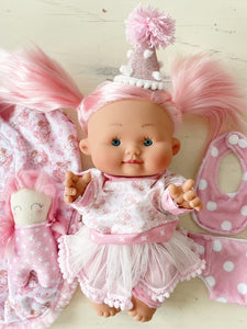 Live Sweet Doll outfit of the month Subscription