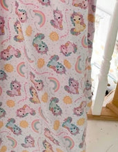 Load image into Gallery viewer, Bev snuggle blanket preorder