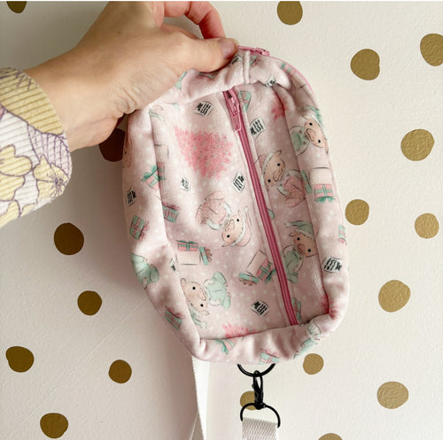 4x5 Small Christmas Pig Fannypack