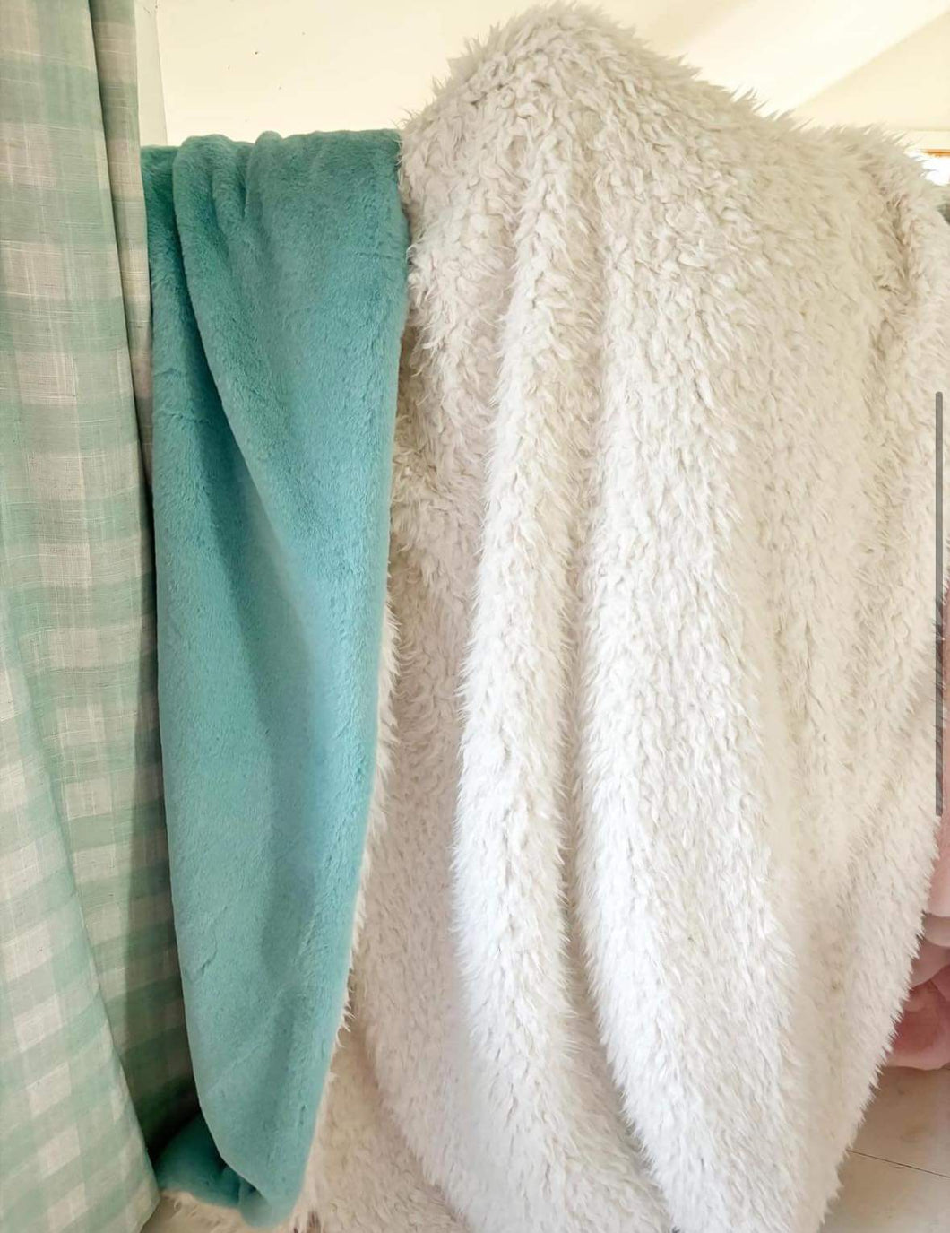 Adult aqua seal/cream cuddle snuggle blanket