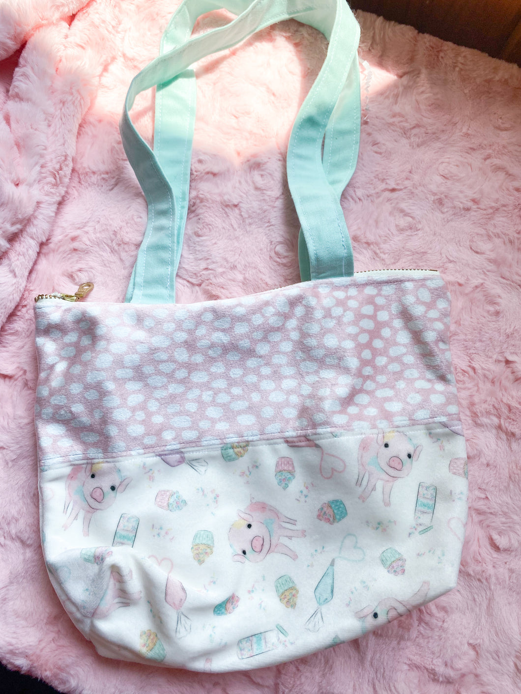 Piggy purse w blue handles