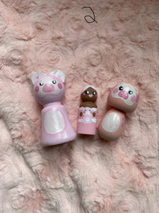 Peg doll girl & pigs set 1