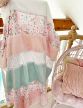 Load image into Gallery viewer, 2-medium stripey blankets