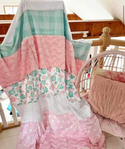 Large frog stripey blanket