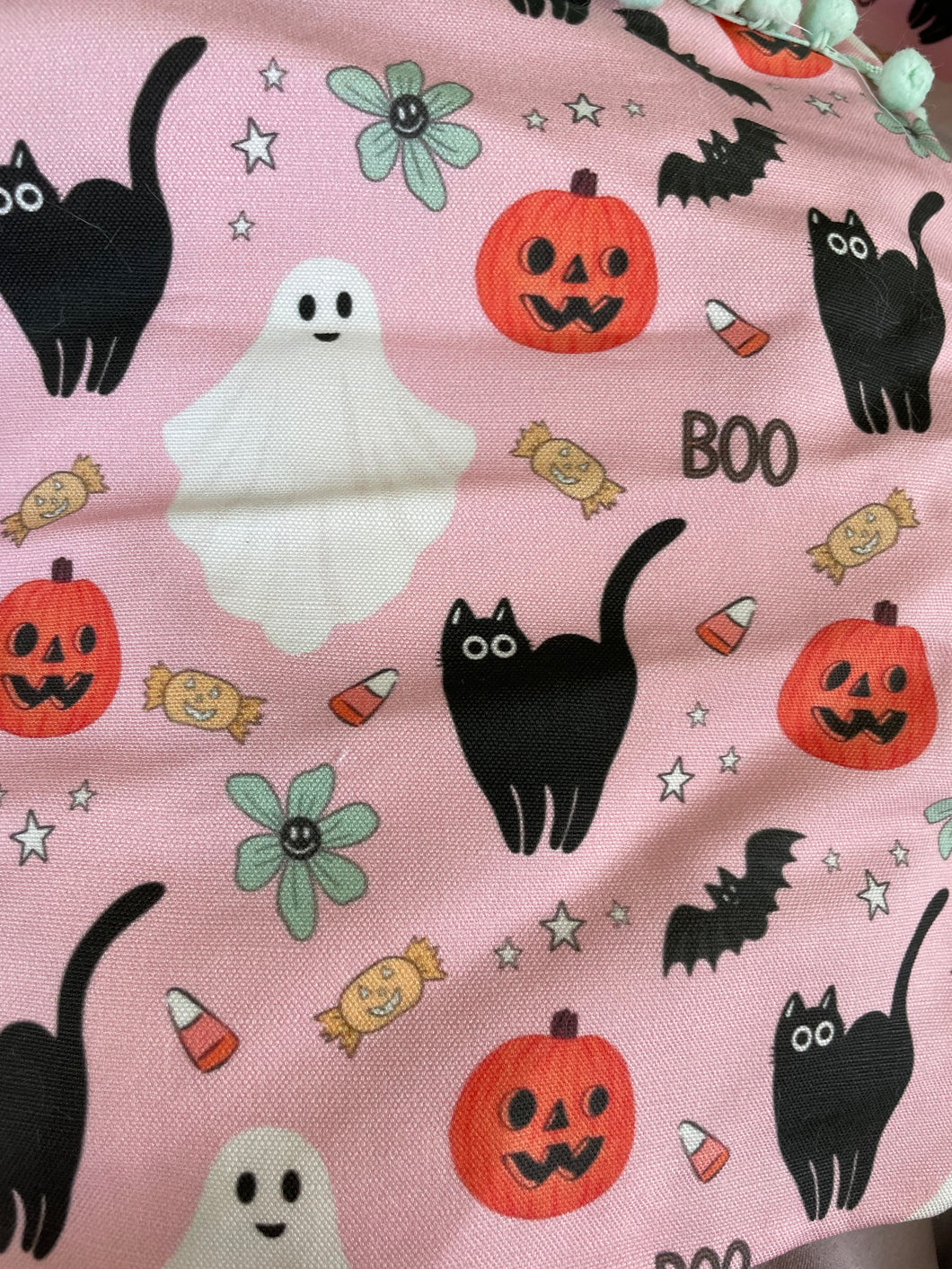 Black cat Halloween snuggle blanket