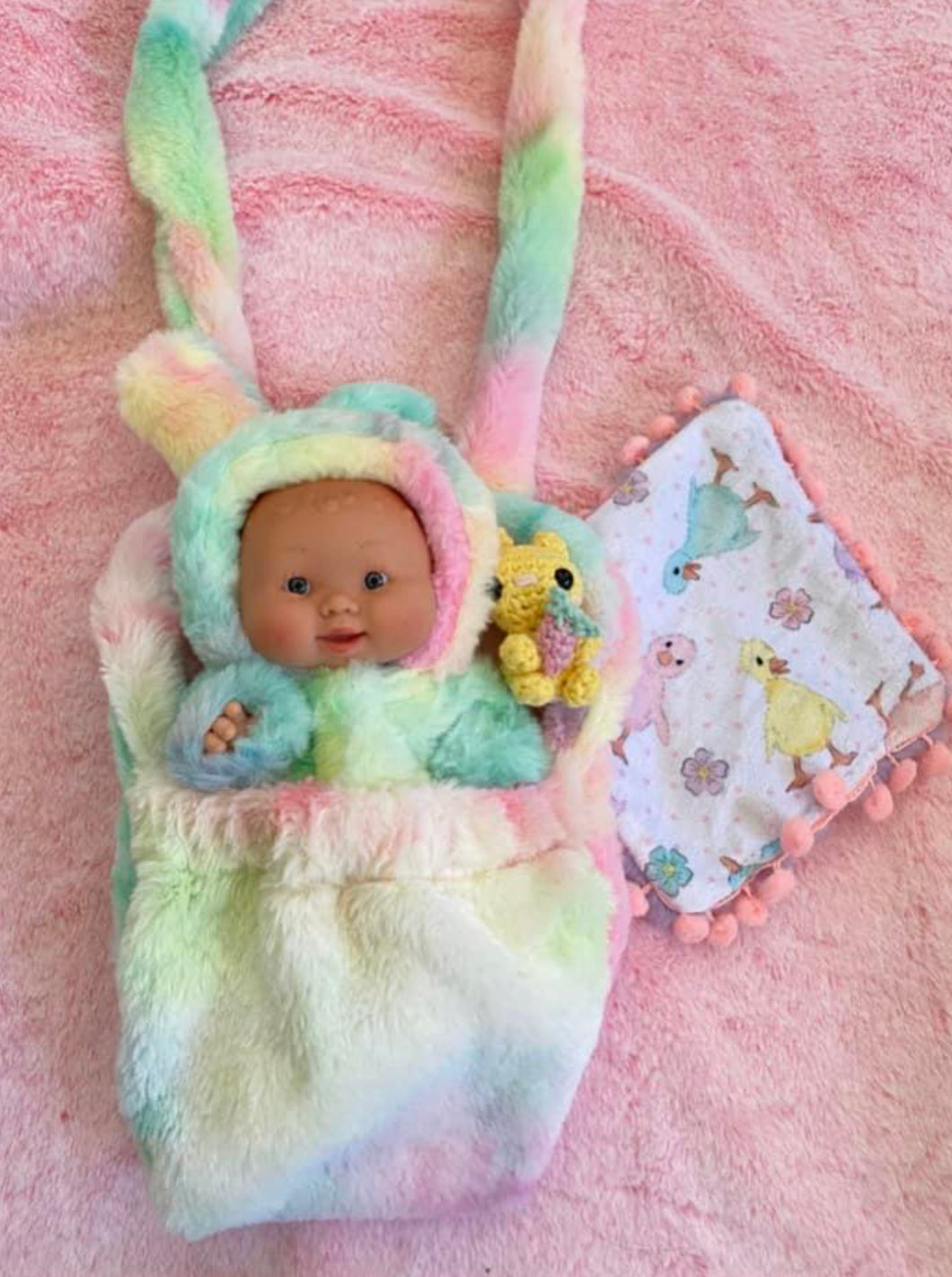Tie dye 8” bunny set