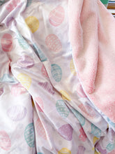 Load image into Gallery viewer, Pastel Eggs Snuggle Blanket