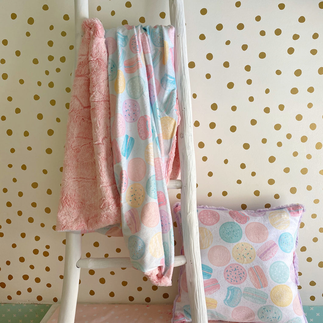 Macaroon Snuggle Blanket