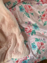 Load image into Gallery viewer, Romantic Floral Snuggle Blanket